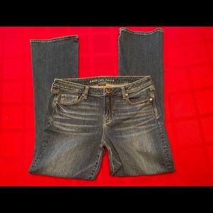 AE Skinny Kick Jeans